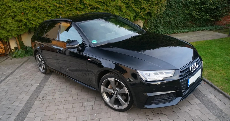 Audi A4 cena 99999 przebieg: 174000, rok produkcji 2018 z Mysłowice małe 466